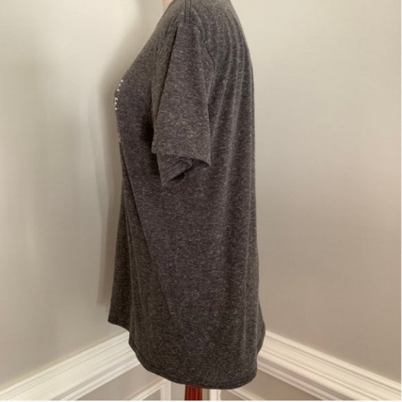 Delta Ringspun Be the Difference Graphic Tee Gray Size Large - Picture 4 of 7